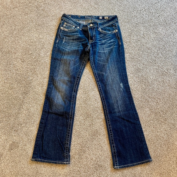 Miss Me Jeans, EUC, Bootcut, 29, LowRise, Regular Wash - Picture 1 of 9